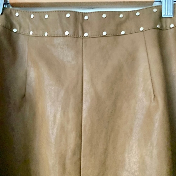 NWT Zara Leather Like Midi Dkirt with Grommets S - Picture 5 of 6